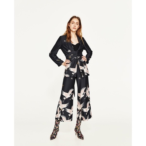SOLD!  Zara Stork Printed Kimono Culottes Pants - Picture 5 of 8